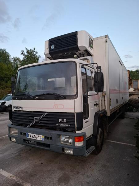 Volvo FL6 - Camião frigorífico: foto 4 Volvo FL6 - Camião frigorífico: foto 4