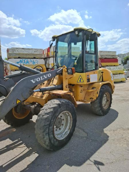 Volvo L 30 - Pá carregadora de rodas: foto 2 Volvo L 30 - Pá carregadora de rodas: foto 2