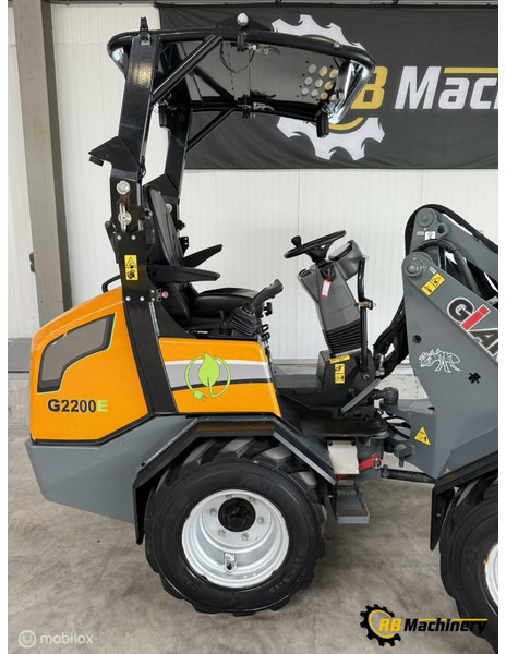 Giant G2200E - Pá carregadora de rodas: foto 3 Giant G2200E - Pá carregadora de rodas: foto 3