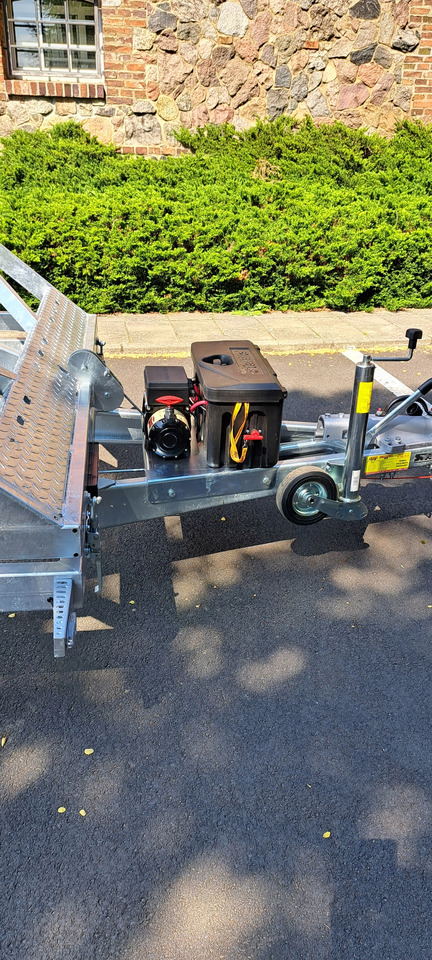PRZYCZEPA KABLOWA Z WCIĄGARKĄ ELEKTRYCZNĄ 4530 KG, DMC 3500 KG / CABLE TRAILER WITH ELECTRIC WINCH 4530 KG, DMC 3500 KG - Reboque para bobinas: foto 5 PRZYCZEPA KABLOWA Z WCIĄGARKĄ ELEKTRYCZNĄ 4530 KG, DMC 3500 KG / CABLE TRAILER WITH ELECTRIC WINCH 4530 KG, DMC 3500 KG - Reboque para bobinas: foto 5