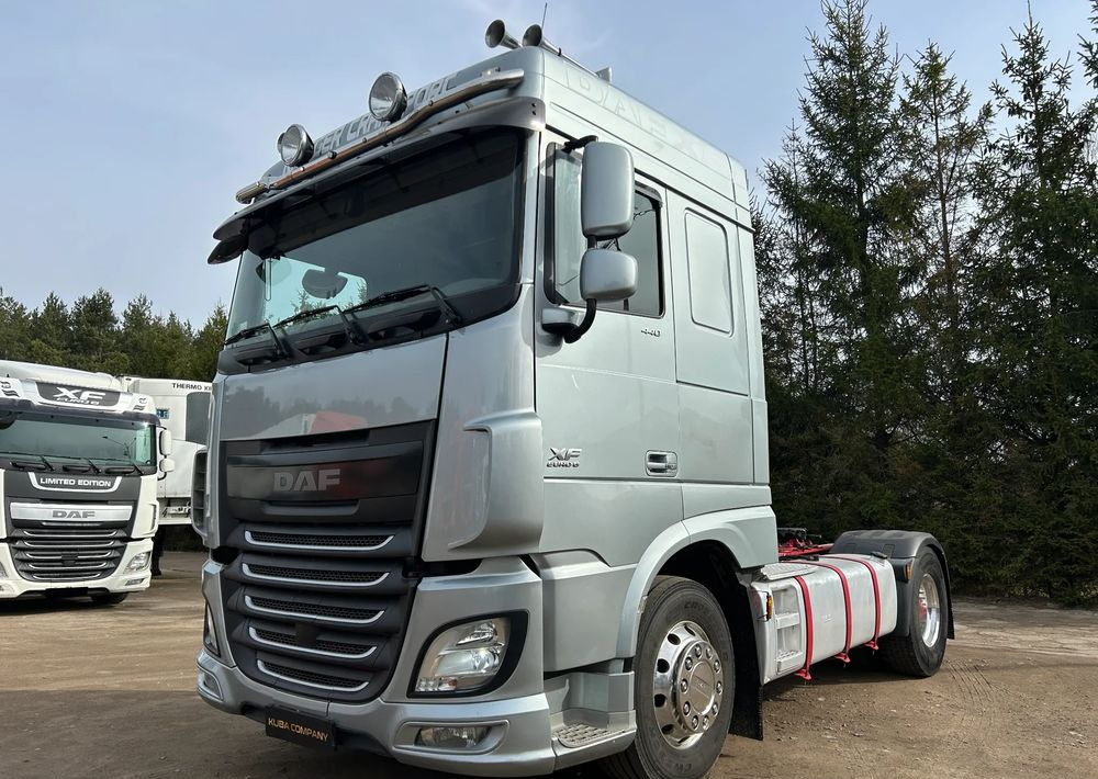 DAF XF 106 440 KM / AUTOMAT / RETARDER / HYDRAULIKA HYVA / ALUFELGI ALCOA / 2017 ROK !! - Tractor: foto 3 DAF XF 106 440 KM / AUTOMAT / RETARDER / HYDRAULIKA HYVA / ALUFELGI ALCOA / 2017 ROK !! - Tractor: foto 3
