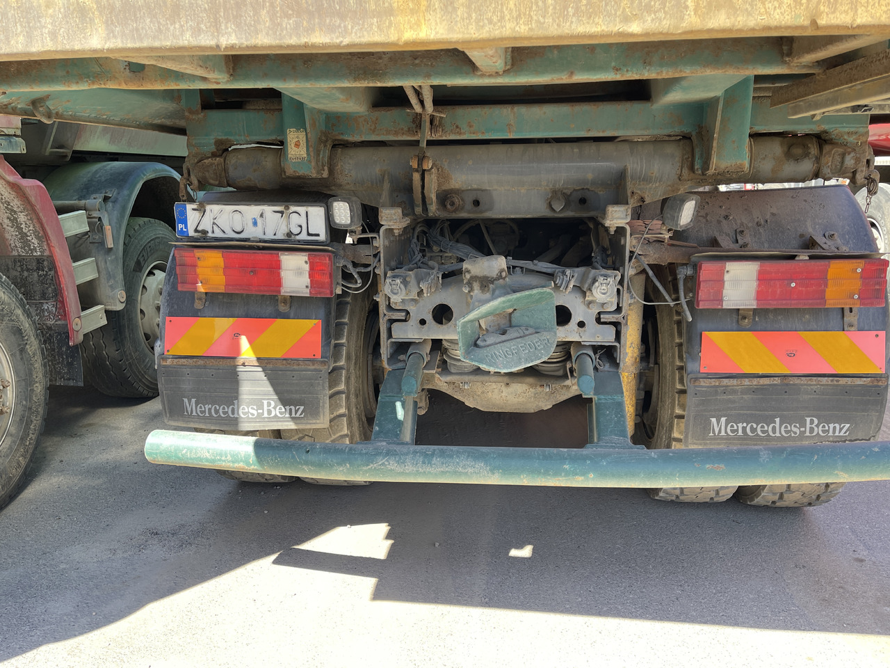 MERCEDES-BENZ Actros 3331 - Camião basculante: foto 5 MERCEDES-BENZ Actros 3331 - Camião basculante: foto 5