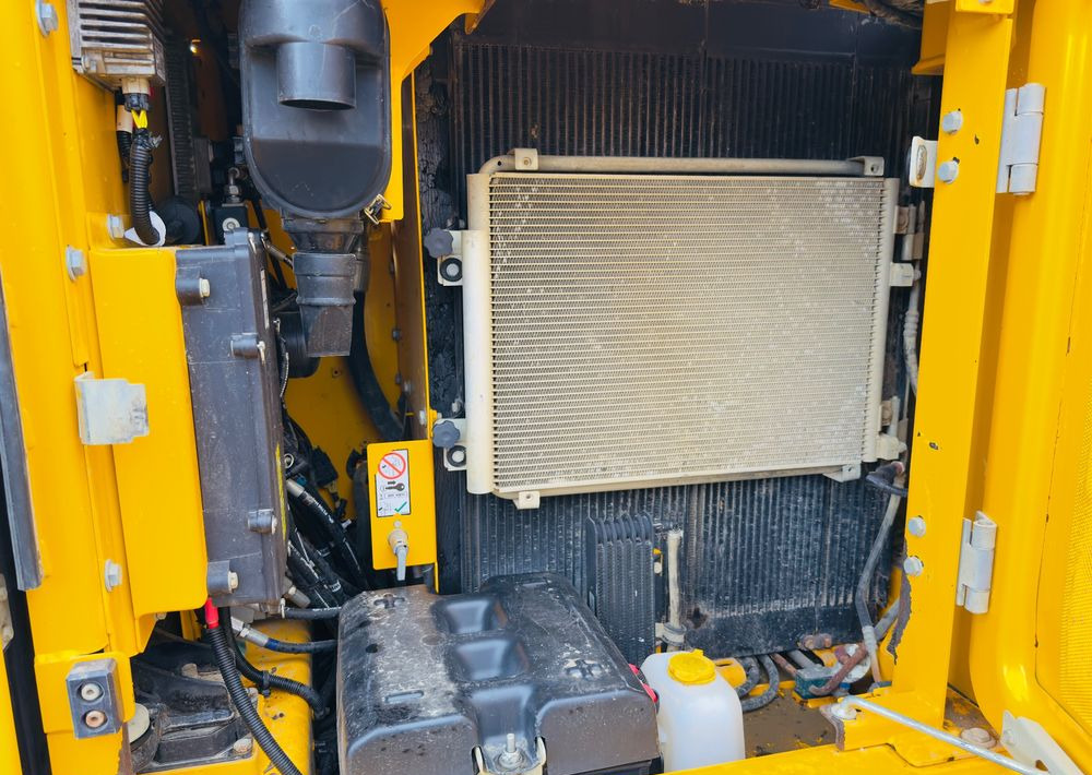 Escavadora de rastos JCB 140 XLC: foto 7