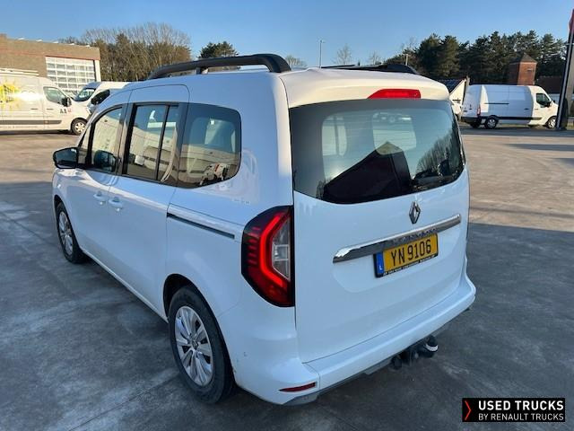 Renault Trucks Kangoo - Tractor: foto 3 Renault Trucks Kangoo - Tractor: foto 3