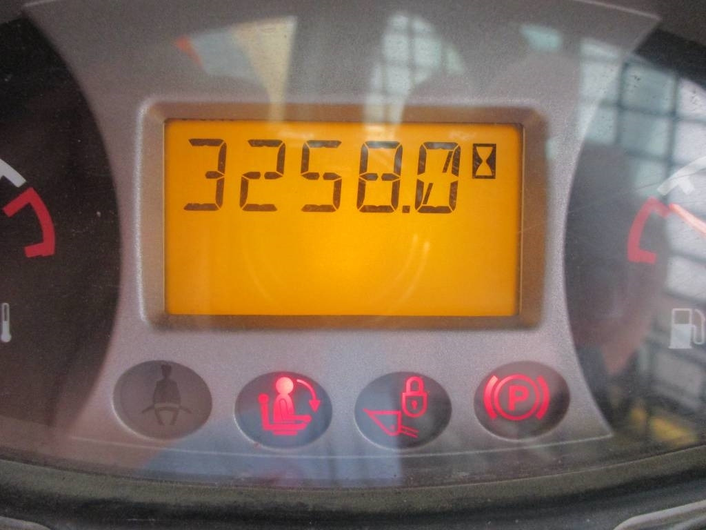 Locação financeira de Bobcat S 530  Bobcat S 530: foto 10