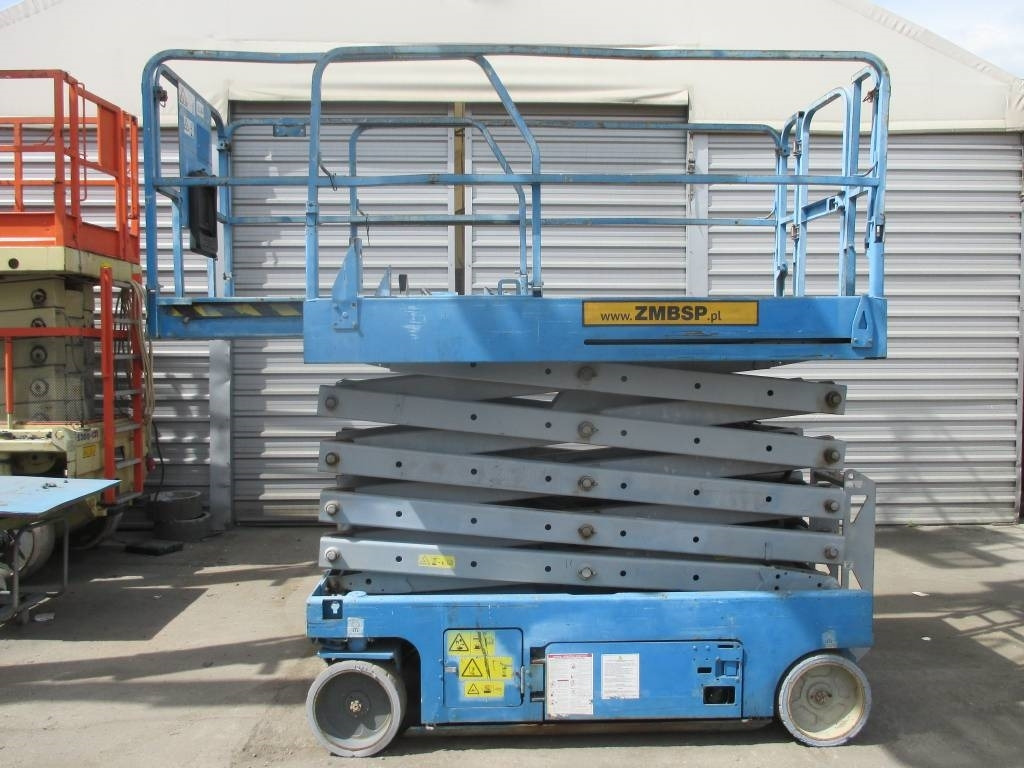 Genie GS 3246 - Plataforma de Tijera/ Plataforma de tesoura: foto 1 Genie GS 3246 - Plataforma de Tijera/ Plataforma de tesoura: foto 1