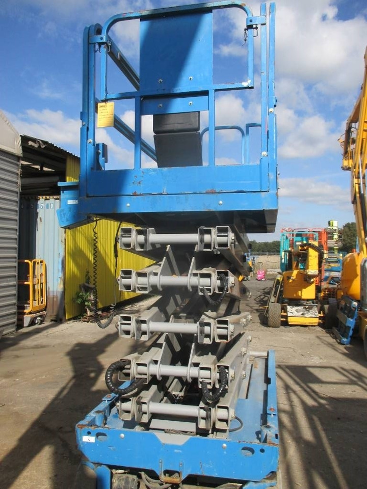 Genie GS 4047  - Plataforma de Tijera/ Plataforma de tesoura: foto 3 Genie GS 4047  - Plataforma de Tijera/ Plataforma de tesoura: foto 3