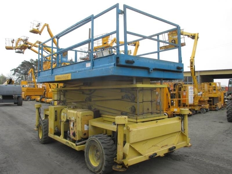 Holland Lift B 165 DL 24 - Plataforma de Tijera/ Plataforma de tesoura: foto 5 Holland Lift B 165 DL 24 - Plataforma de Tijera/ Plataforma de tesoura: foto 5