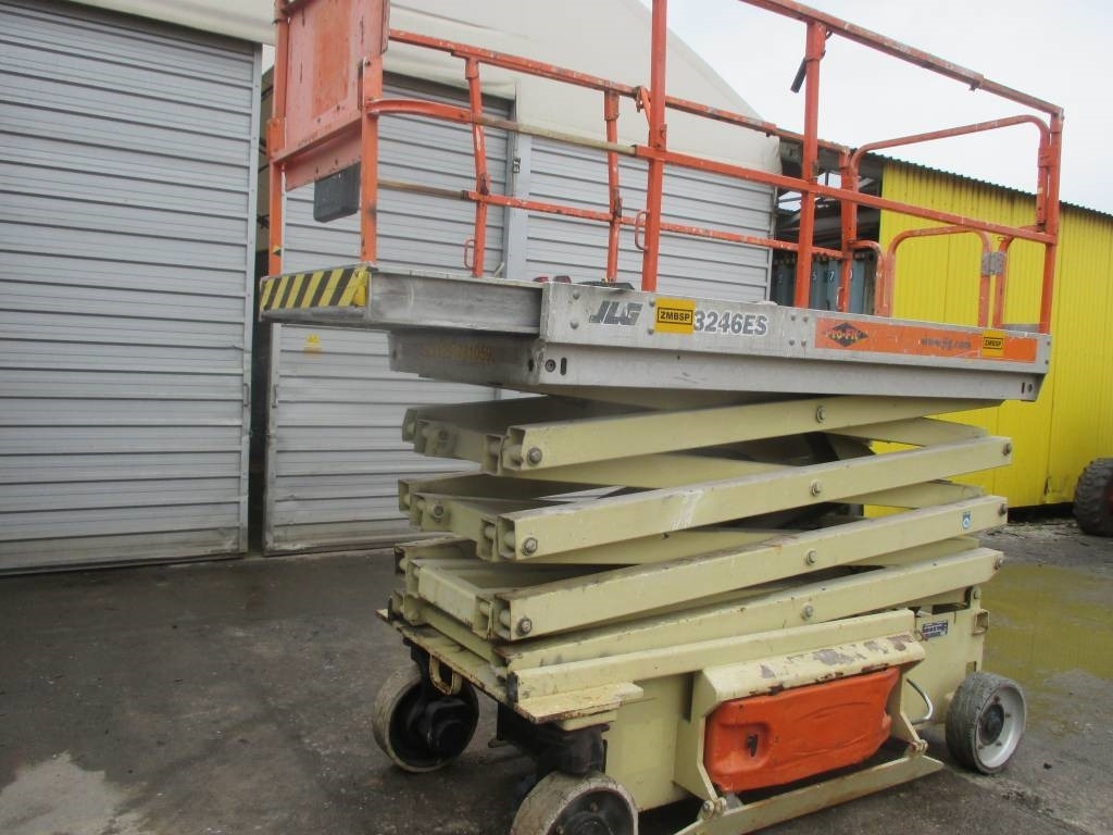 JLG 3246 ES  - Plataforma de Tijera/ Plataforma de tesoura: foto 2 JLG 3246 ES  - Plataforma de Tijera/ Plataforma de tesoura: foto 2