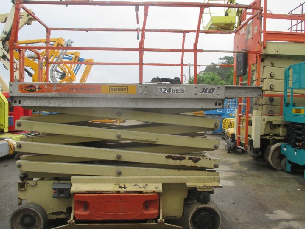 JLG 3246 ES  - Plataforma de Tijera/ Plataforma de tesoura: foto 5 JLG 3246 ES  - Plataforma de Tijera/ Plataforma de tesoura: foto 5