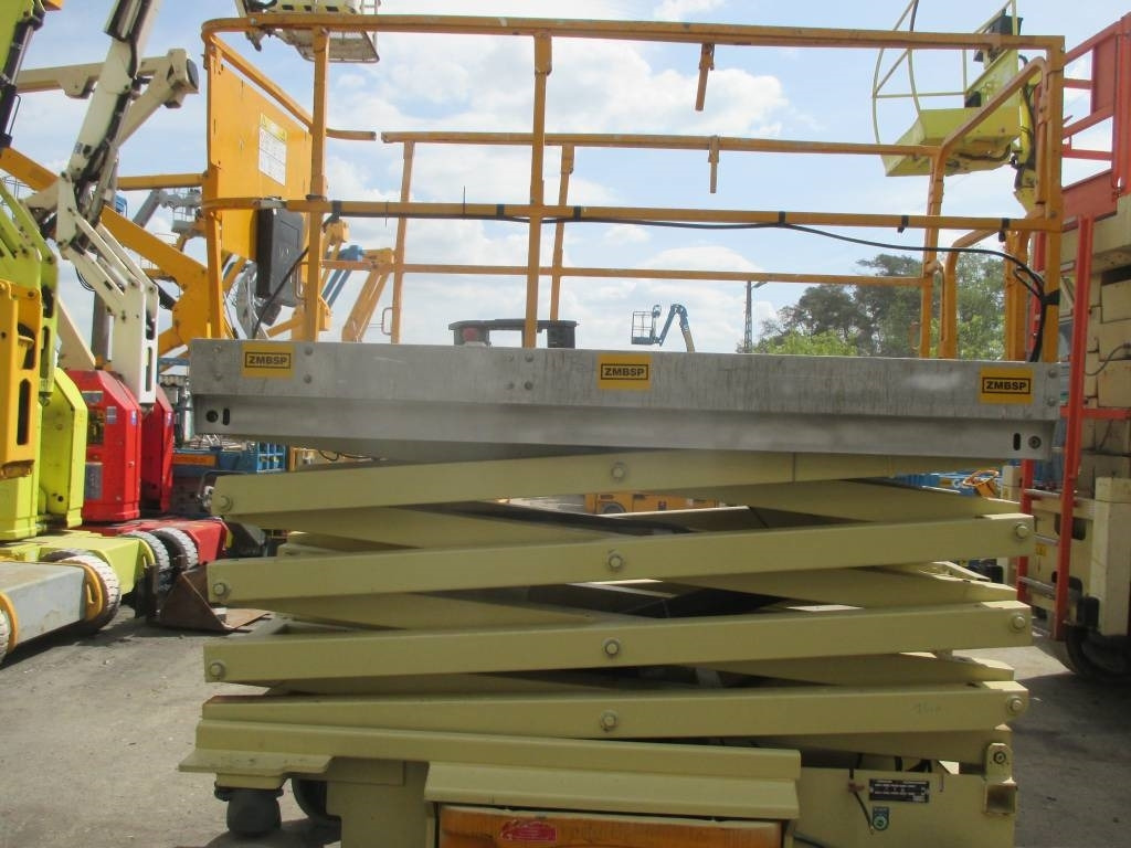 JLG 3246 ES  - Plataforma de Tijera/ Plataforma de tesoura: foto 5 JLG 3246 ES  - Plataforma de Tijera/ Plataforma de tesoura: foto 5