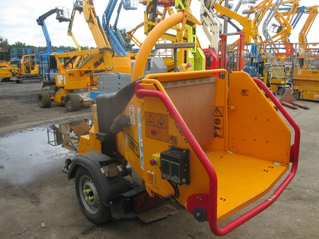 Timberwolf TW125PH - Estilhaçadora de madeira: foto 4 Timberwolf TW125PH - Estilhaçadora de madeira: foto 4