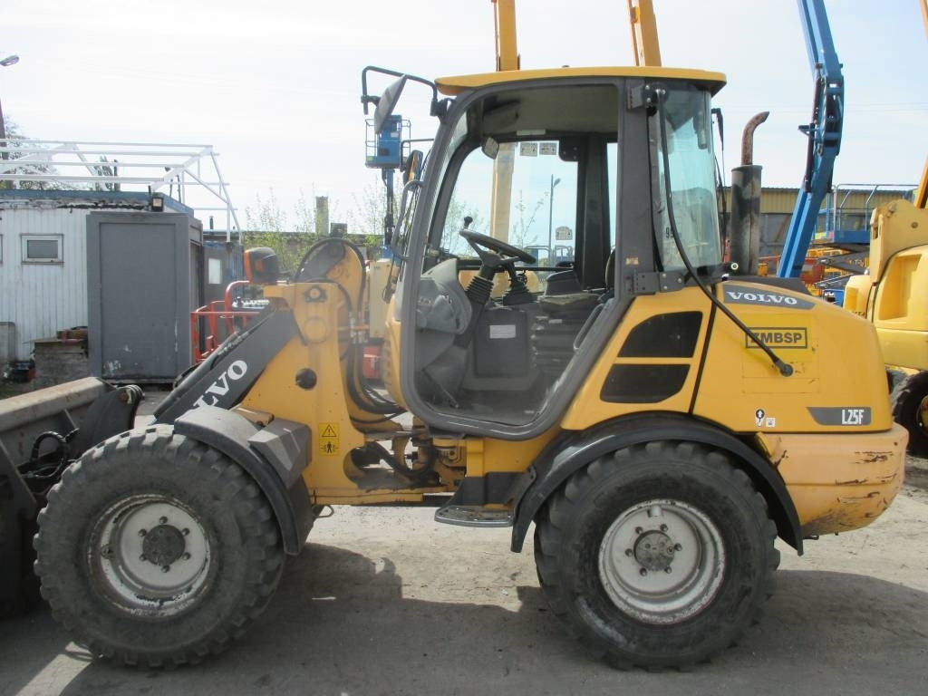 Volvo L 25 F - Pá carregadora de rodas: foto 5 Volvo L 25 F - Pá carregadora de rodas: foto 5