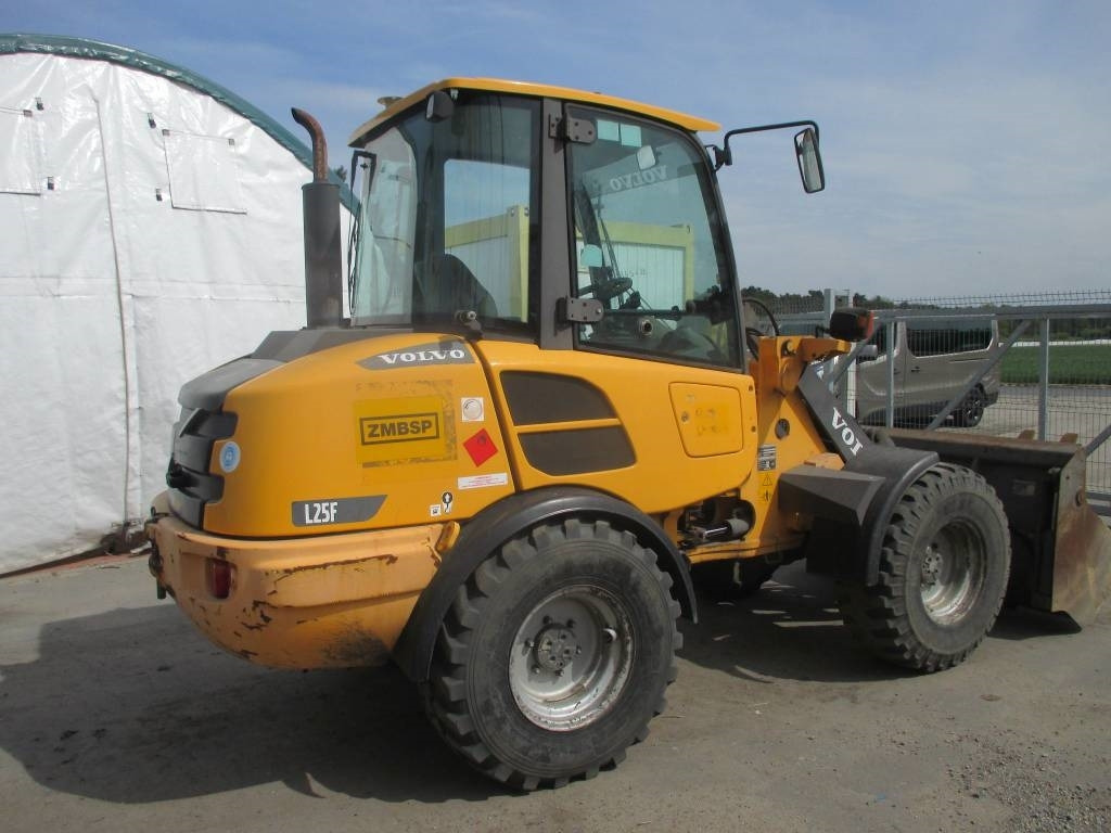 Volvo L 25 F - Pá carregadora de rodas: foto 2 Volvo L 25 F - Pá carregadora de rodas: foto 2
