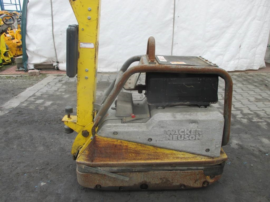 Wacker Neuson DPU 4545 HE - Placas vibratórias: foto 1 Wacker Neuson DPU 4545 HE - Placas vibratórias: foto 1
