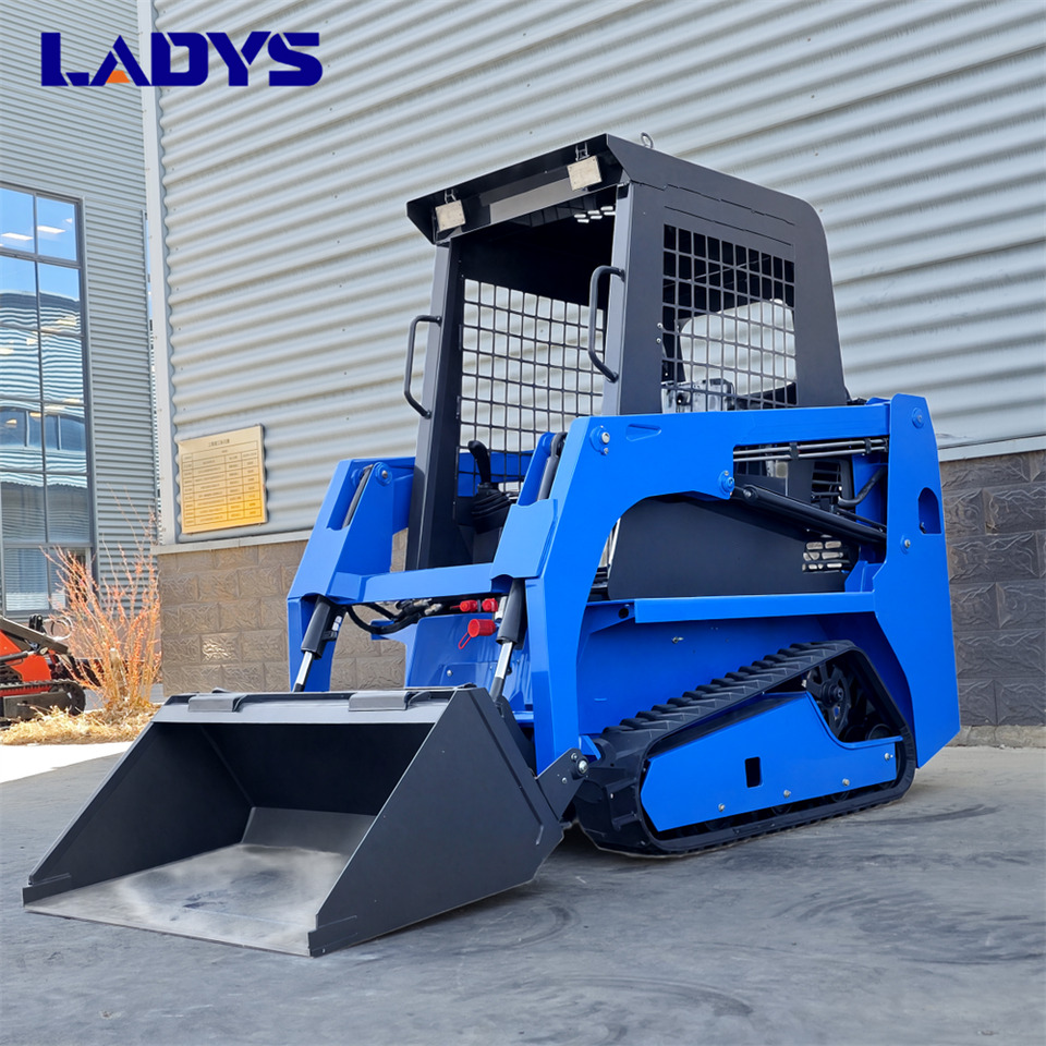 LADYS LADYS LA670 Mini Small Skid Steer Loader Compact Track Diesel Mini Skid Steer Loader For Sale With Small Mini Skid Steer Attachments 4 In 1 Bucket - Mini pá carregadora: foto 4 LADYS LADYS LA670 Mini Small Skid Steer Loader Compact Track Diesel Mini Skid Steer Loader For Sale With Small Mini Skid Steer Attachments 4 In 1 Bucket - Mini pá carregadora: foto 4