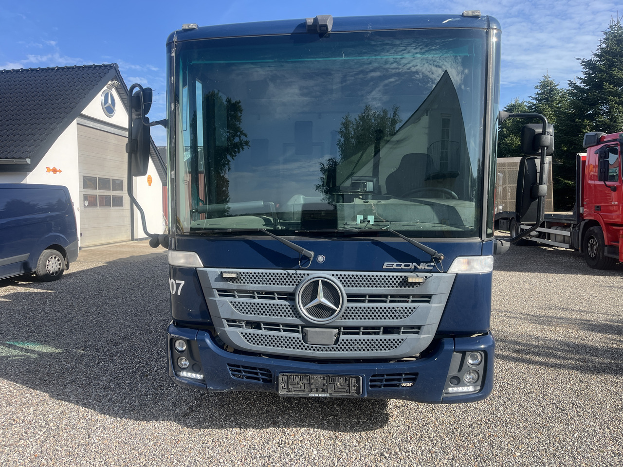MERCEDES-BENZ 2630 2 camber - Caminhão de lixo: foto 2 MERCEDES-BENZ 2630 2 camber - Caminhão de lixo: foto 2