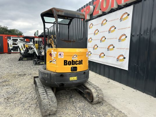 Mini escavadeira Bobcat E26 à 18900 € HT: foto 8