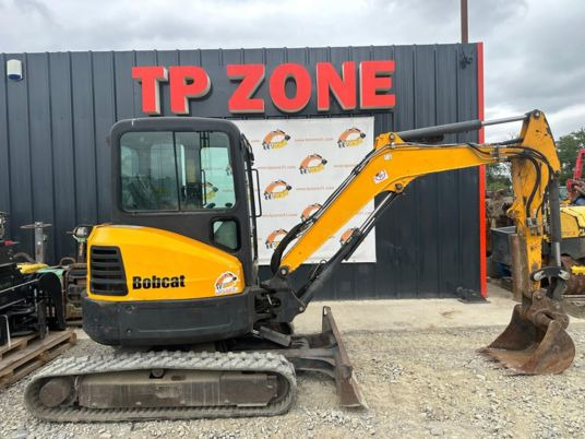 Bobcat E35 Cabine à 23 500 € HT - Mini escavadeira: foto 1 Bobcat E35 Cabine à 23 500 € HT - Mini escavadeira: foto 1