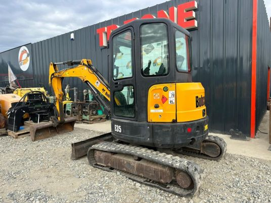 Mini escavadeira Bobcat E35 Cabine à 23500 € HT: foto 8