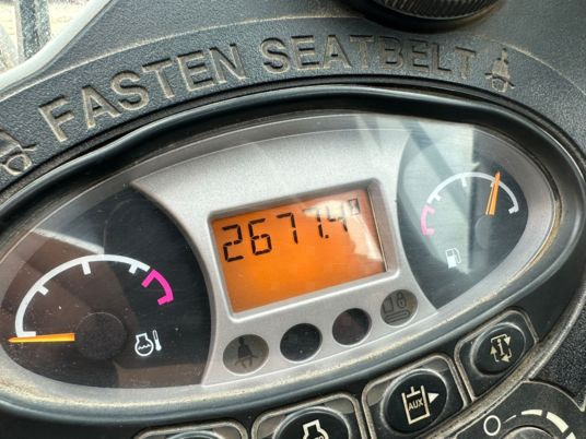 Mini escavadeira Bobcat E35 Cabine à 23500 € HT: foto 9