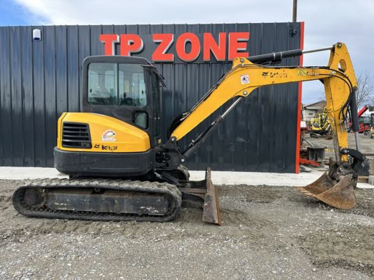Mini escavadeira Bobcat E50: foto 7