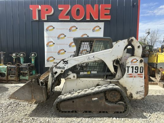 Bobcat T190 à 18500 € HT - Mini pá carregadora: foto 2 Bobcat T190 à 18500 € HT - Mini pá carregadora: foto 2