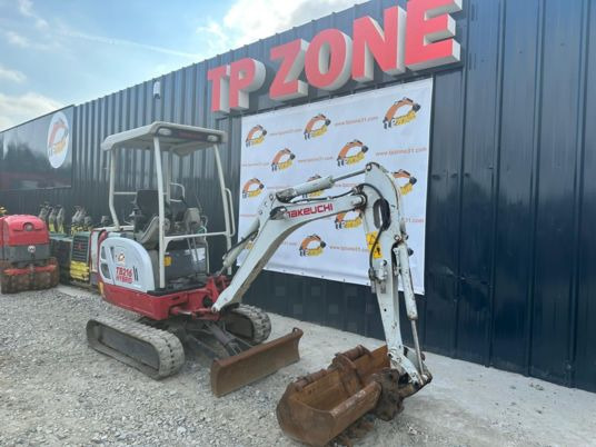 Takeuchi TB216 HYBRID à 18500€ ht - Mini escavadeira: foto 3 Takeuchi TB216 HYBRID à 18500€ ht - Mini escavadeira: foto 3