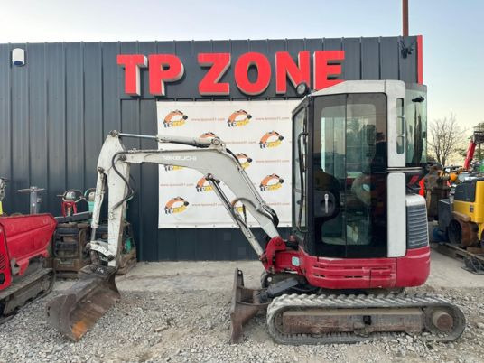 Mini escavadeira Takeuchi TB23R Cabine à 17 500 € HT: foto 15 Mini escavadeira Takeuchi TB23R Cabine à 17 500 € HT: foto 15