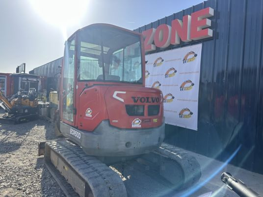 Volvo ECR50 D à 25900 euros HT - Mini escavadeira: foto 2 Volvo ECR50 D à 25900 euros HT - Mini escavadeira: foto 2