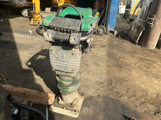 Wacker Neuson Bs60-2 - Compactadora de percussão: foto 2 Wacker Neuson Bs60-2 - Compactadora de percussão: foto 2