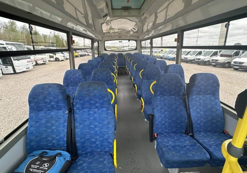 Iveco Kapena 2013 *Euro 5* Daily, Wing - Minibus, Furgão de passageiros: foto 3 Iveco Kapena 2013 *Euro 5* Daily, Wing - Minibus, Furgão de passageiros: foto 3