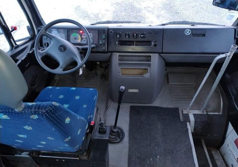 Mercedes-Benz VARIO *klimatyzacja* 39 miejsc - Ônibus suburbano: foto 3 Mercedes-Benz VARIO *klimatyzacja* 39 miejsc - Ônibus suburbano: foto 3