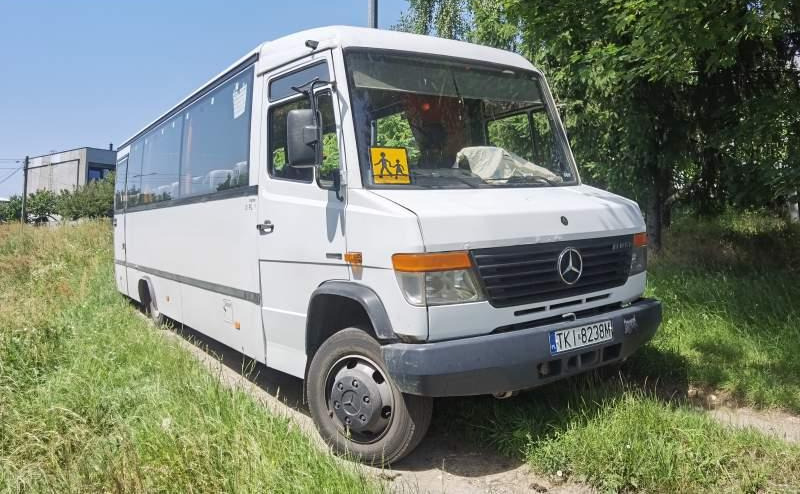 Mercedes-Benz Vario 813D 37+12 - Ônibus suburbano: foto 1 Mercedes-Benz Vario 813D 37+12 - Ônibus suburbano: foto 1