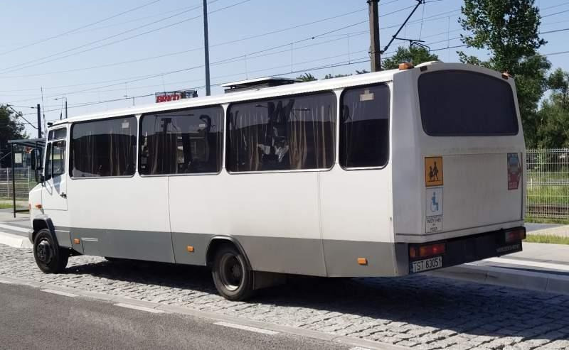 Mercedes-Benz Vario 814D 38+12 - Ônibus suburbano: foto 2 Mercedes-Benz Vario 814D 38+12 - Ônibus suburbano: foto 2