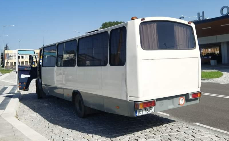 Mercedes-Benz Vario 814D 38+12 - Ônibus suburbano: foto 5 Mercedes-Benz Vario 814D 38+12 - Ônibus suburbano: foto 5