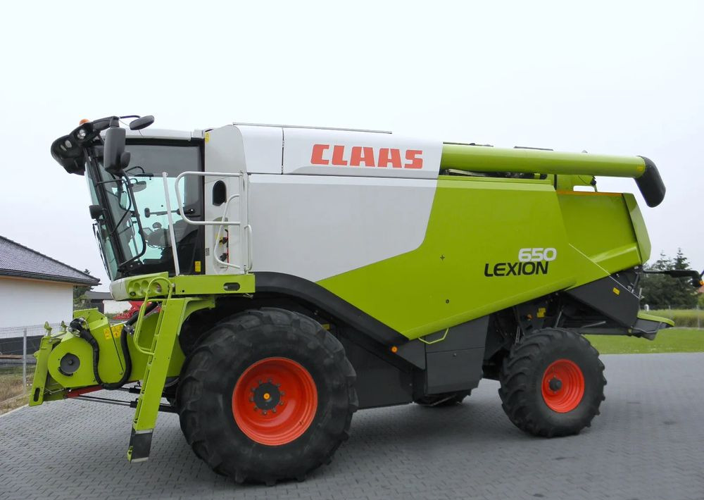 Claas Lexion 650 2014 Rok, heder V750, Nie Malowany, Stan Idealny - Ceifeira debulhadora: foto 4 Claas Lexion 650 2014 Rok, heder V750, Nie Malowany, Stan Idealny - Ceifeira debulhadora: foto 4