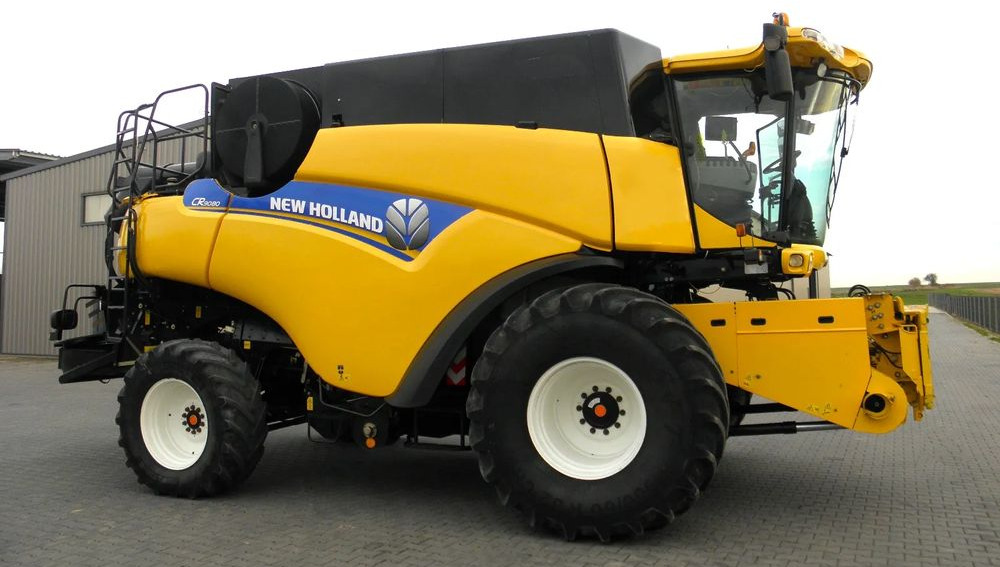 New Holland CR9080 2013 Rok , heder Varifeed 9,15m, Nowsza Wersja, Nie Malowany, Stan Idealny - Ceifeira debulhadora: foto 4 New Holland CR9080 2013 Rok , heder Varifeed 9,15m, Nowsza Wersja, Nie Malowany, Stan Idealny - Ceifeira debulhadora: foto 4