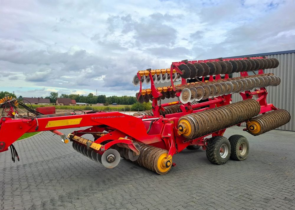 Väderstad Carrier 1225 XL 2011 rok , 12 metrów , Stan Bardzo Dobry - Maquina para lavrar a terra: foto 1 Väderstad Carrier 1225 XL 2011 rok , 12 metrów , Stan Bardzo Dobry - Maquina para lavrar a terra: foto 1