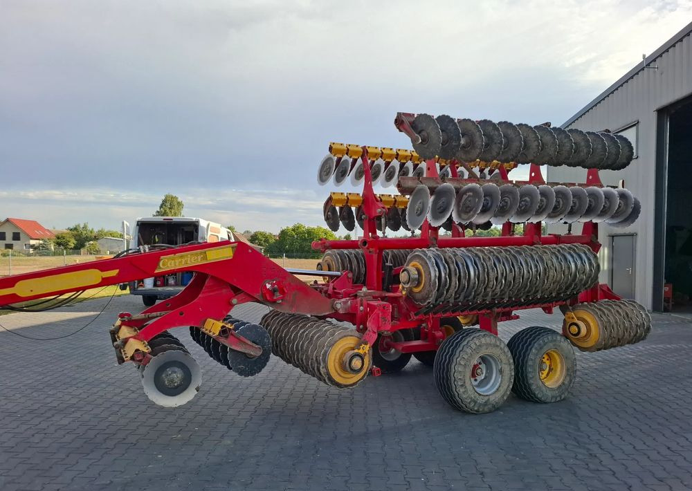 Väderstad Carrier 820 2011 rok , Nowe Talerze , Nie Malowany , Stan Bardzo Dobry - Maquina para lavrar a terra: foto 4 Väderstad Carrier 820 2011 rok , Nowe Talerze , Nie Malowany , Stan Bardzo Dobry - Maquina para lavrar a terra: foto 4