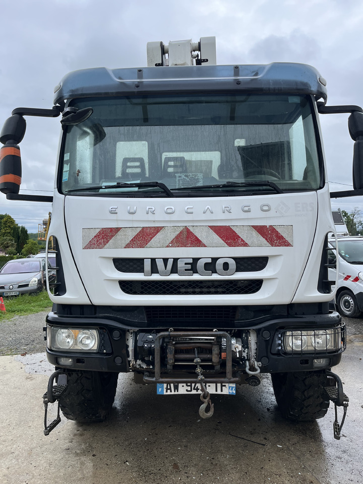 Iveco Eurocargo 150E28 4x4 nacelle Time 16M - Caminhão com plataforma aérea: foto 2 Iveco Eurocargo 150E28 4x4 nacelle Time 16M - Caminhão com plataforma aérea: foto 2