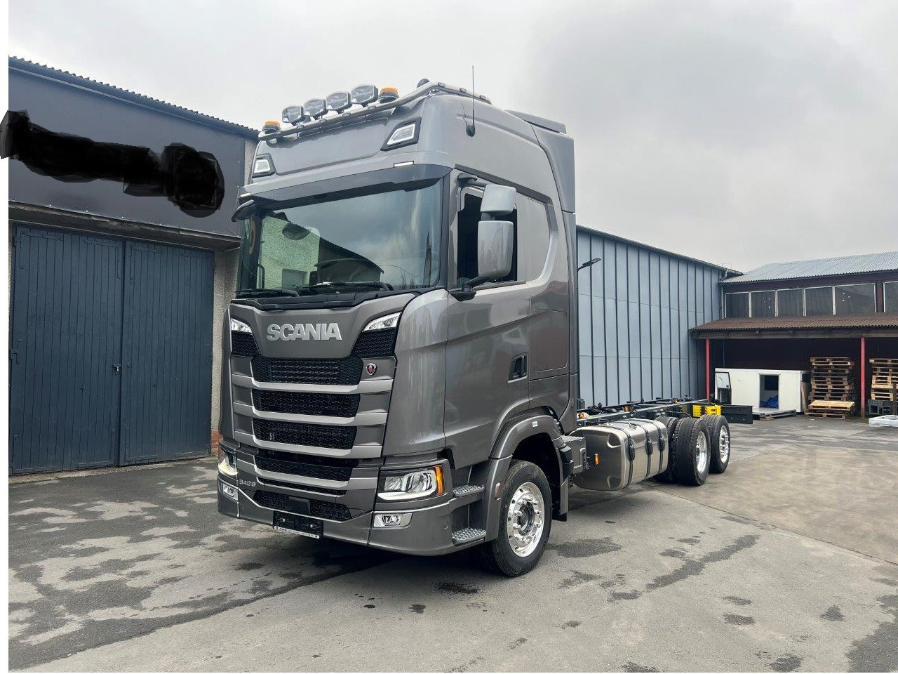 Scania S540 6x2LB - Carroçaria de caixa aberta: foto 5 Scania S540 6x2LB - Carroçaria de caixa aberta: foto 5