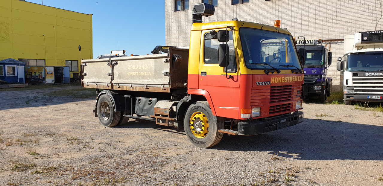 VOLVO FL 7 - Camião basculante: foto 3 VOLVO FL 7 - Camião basculante: foto 3
