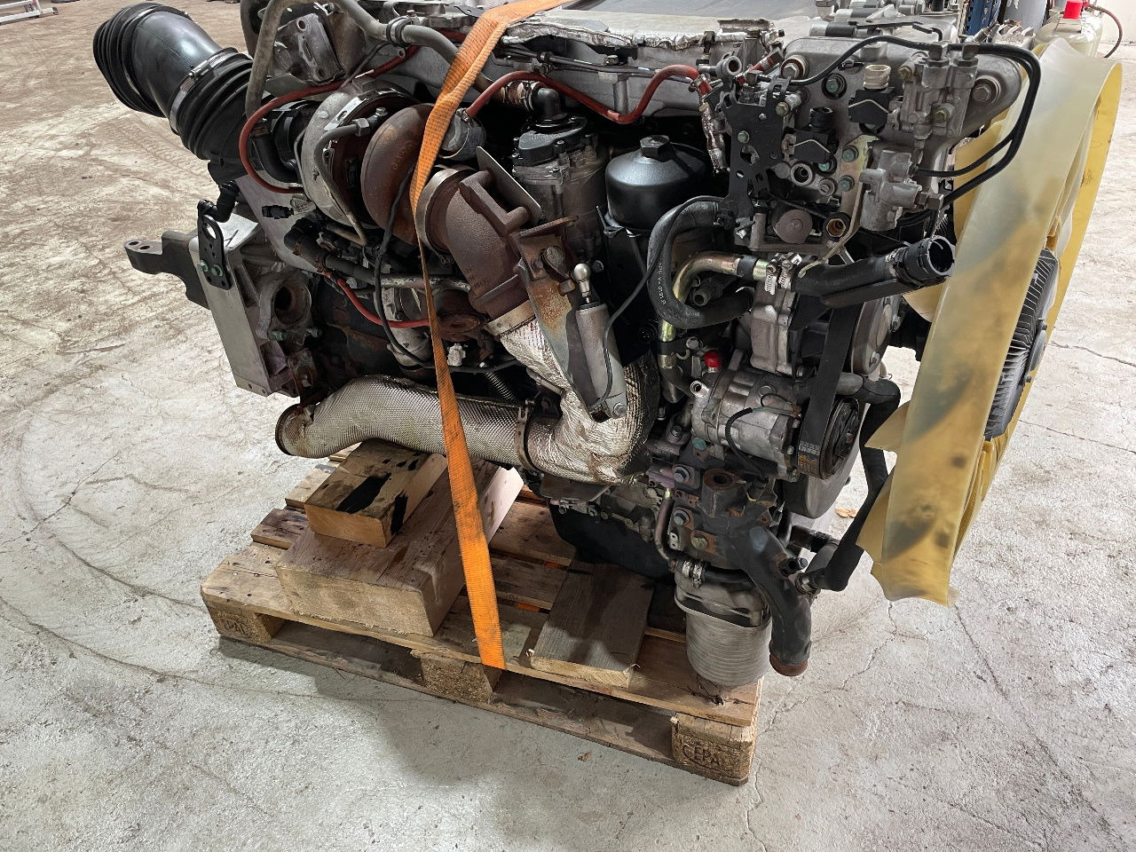 MAN Motor MAN TGX TGS D2676 Euro 6 Lf25 LF 25 - Motor e peças para Camião: foto 4 MAN Motor MAN TGX TGS D2676 Euro 6 Lf25 LF 25 - Motor e peças para Camião: foto 4