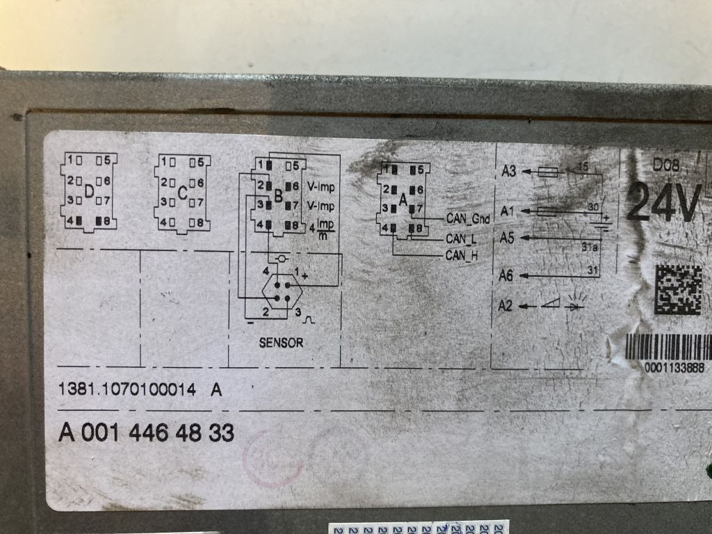Mercedes-Benz VDO Kienzle Fahrtenschreiber 1381.1070100014 24V 1381 - Tacógrafo para Camião: foto 2 Mercedes-Benz VDO Kienzle Fahrtenschreiber 1381.1070100014 24V 1381 - Tacógrafo para Camião: foto 2