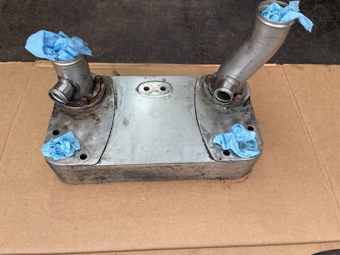 ZF ZF Ölkühler Wärmetauscher Getriebeölkühler Ecolife 6AP 1400 1700 - Radiador de óleo para Ônibus: foto 1 ZF ZF Ölkühler Wärmetauscher Getriebeölkühler Ecolife 6AP 1400 1700 - Radiador de óleo para Ônibus: foto 1