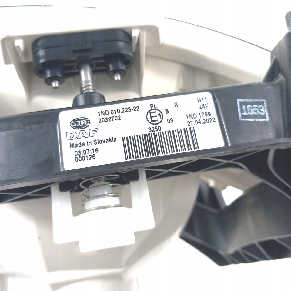 Hella HALOGEN LAMPA PRZECIWMGIELNA 2032702 1ND01022322 - Farol nevoeiro: foto 2 Hella HALOGEN LAMPA PRZECIWMGIELNA 2032702 1ND01022322 - Farol nevoeiro: foto 2