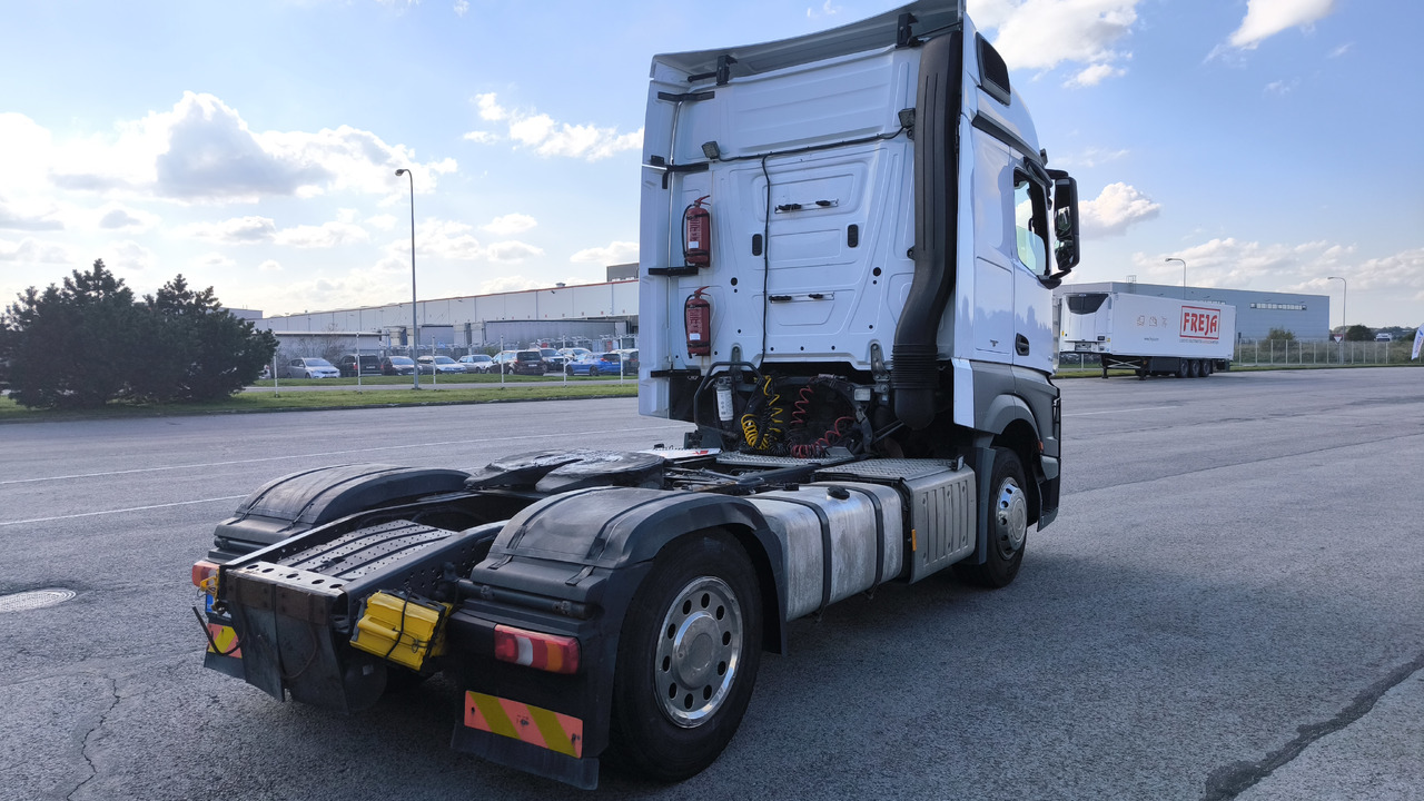 MERCEDES-BENZ Actros 1845 - Tractor: foto 3 MERCEDES-BENZ Actros 1845 - Tractor: foto 3