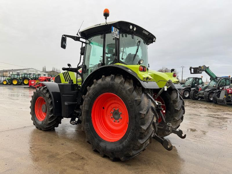 CLAAS ARION 620 - Trator: foto 4 CLAAS ARION 620 - Trator: foto 4
