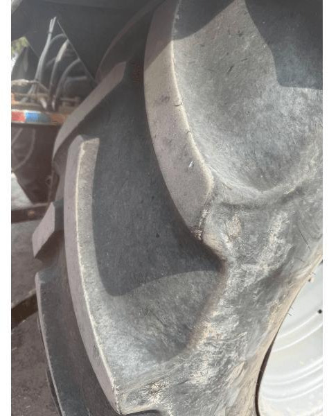 DEUTZ 6155 RC SCHIFT 2 - Trator: foto 4 DEUTZ 6155 RC SCHIFT 2 - Trator: foto 4